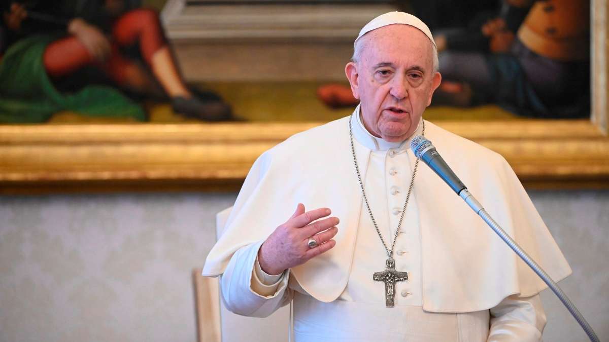 Papa Francisco en apuros: Cardenal investigado por corrupción amenaza con  impugnar el próximo cónclave | RTN
