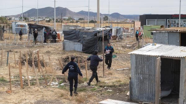 Desalojo de la usurpacion ilegal en Standard Norte