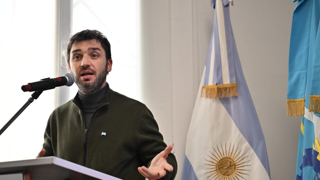 Torres Rtn Torres: “Impulsamos un proyecto de Ley para generar más puestos de ...