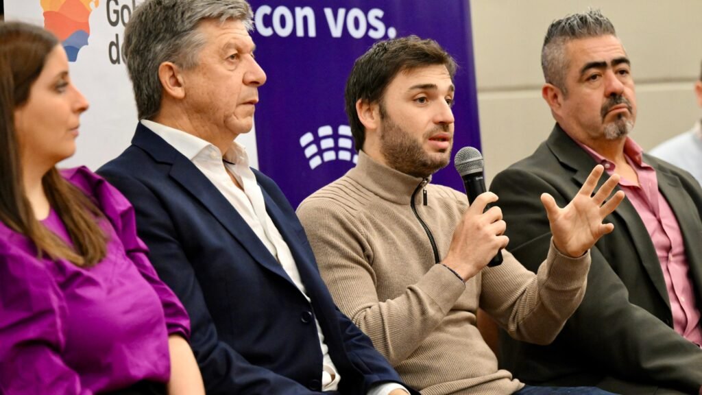 Torres Rtn Torres presentó una ley clave en la lucha contra la corrupción: “Ya no ...